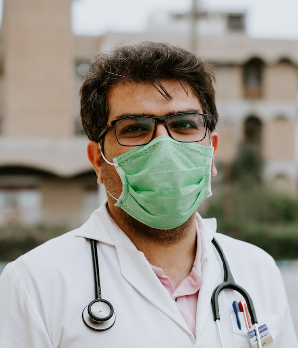 Dr. Chris Palmer